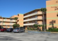 Paradise Beach Club Building